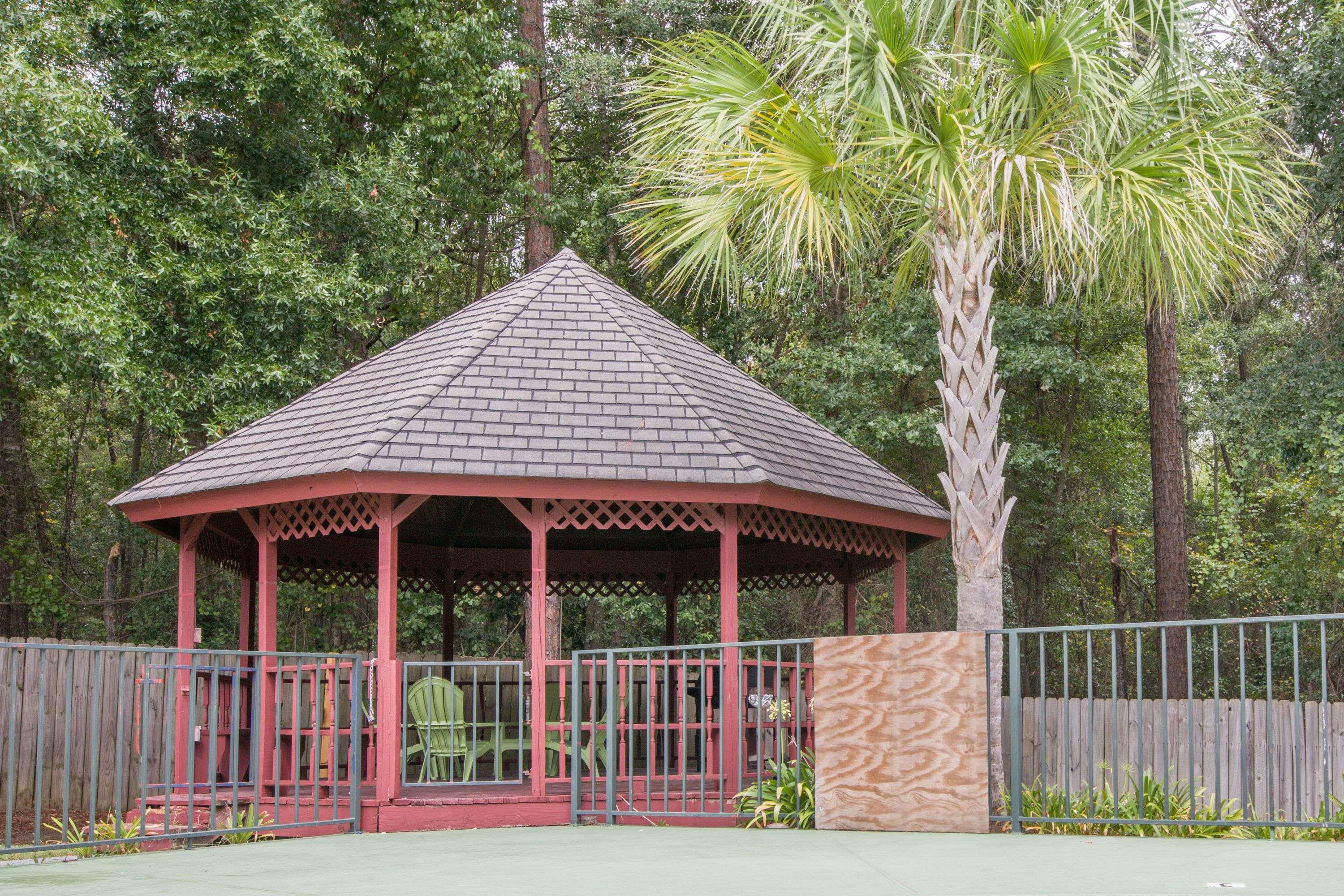 Howard Johnson By Wyndham Dothan Exteriér fotografie